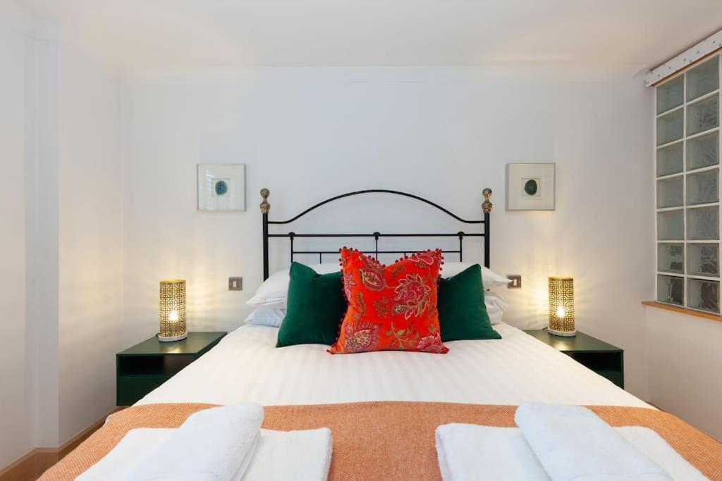 Apartment In The Heart Of The City Centre, Live Like A Local Oxford Luaran gambar
