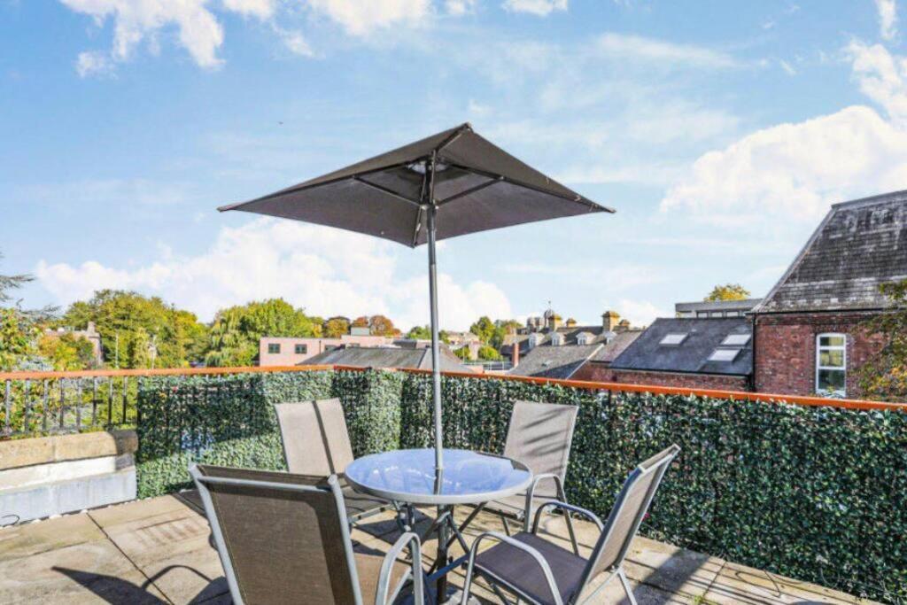 Apartment In The Heart Of The City Centre, Live Like A Local Oxford Luaran gambar